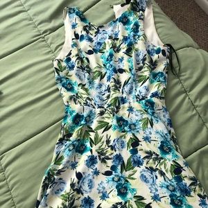 Floral semi backless dress